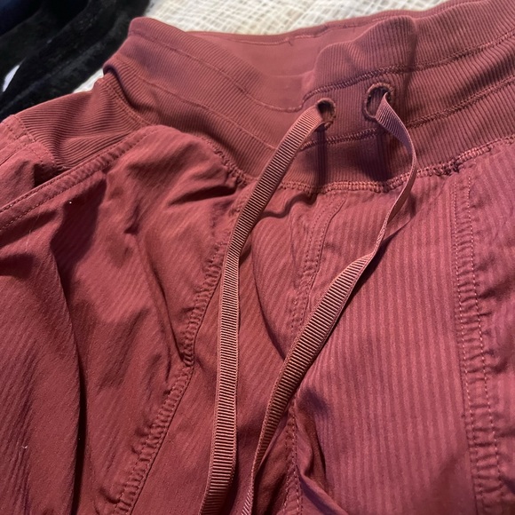 Lululemon dance studio pants - Picture 4 of 6